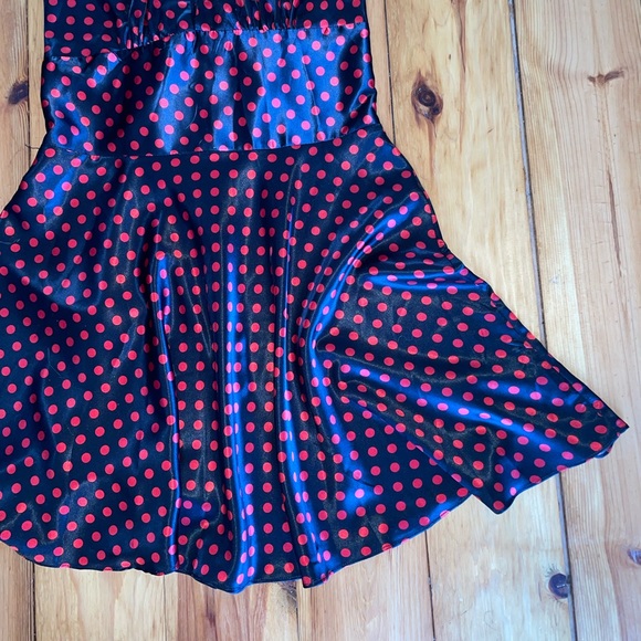 Retro Polka Dot Mini Halter Party Dress - Picture 4 of 7